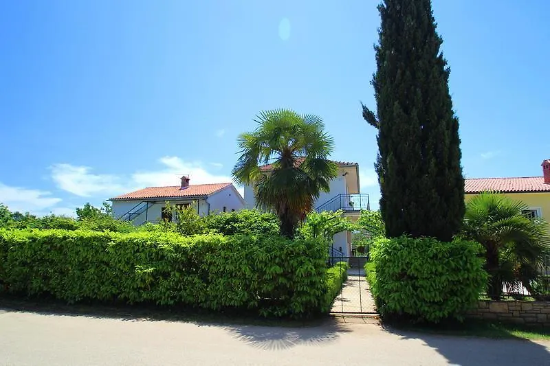 The Green House - 20M From The Beach Novigrad  0*, Novigrad (Istria)