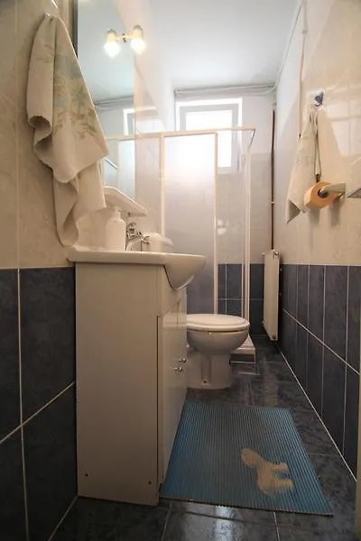 Apartman The Green House - 20M From The Beach