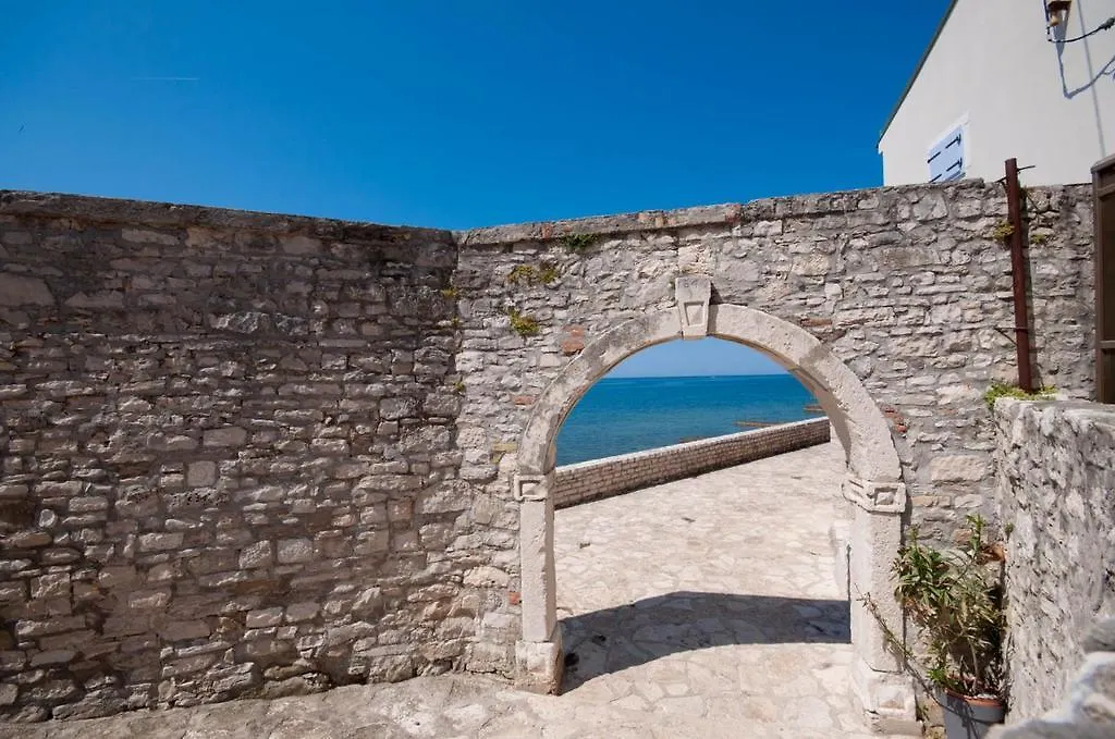 The Green House - 20M From The Beach Novigrad